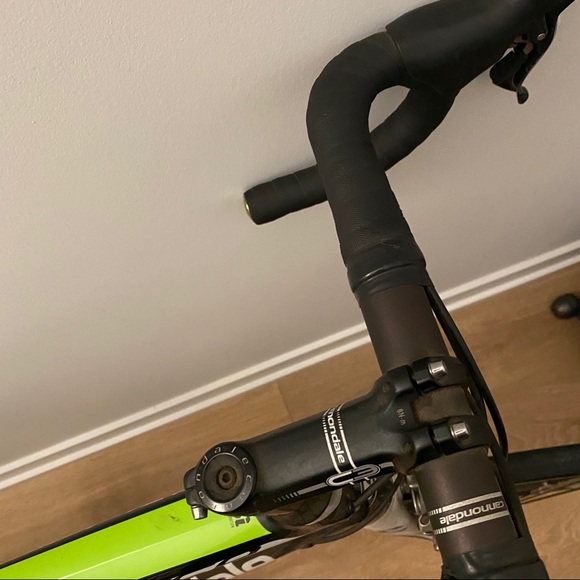 Cannondale Full Carbon bike - Picture 4 of 6